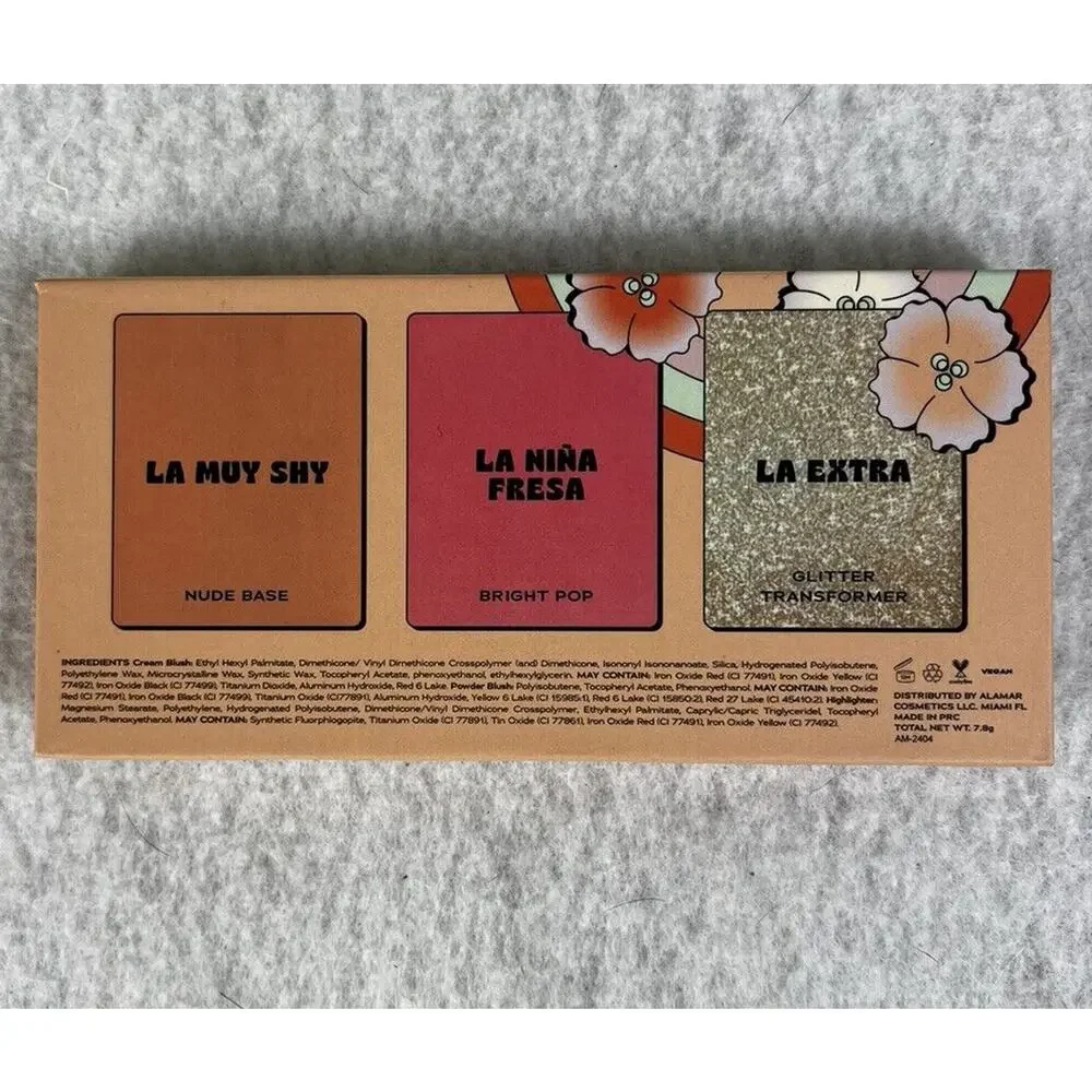ALAMAR COSMETICS Viva Las Cheekas Cheek Palette In Fair/Light